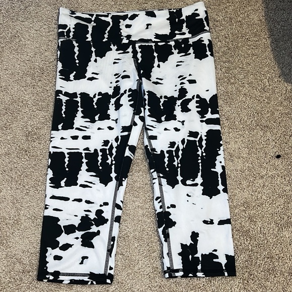 alo leggings - Picture 3 of 4